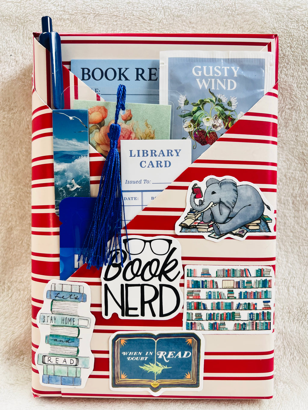 Cozy Mystery - New/Like New Blind Date with a Book 97