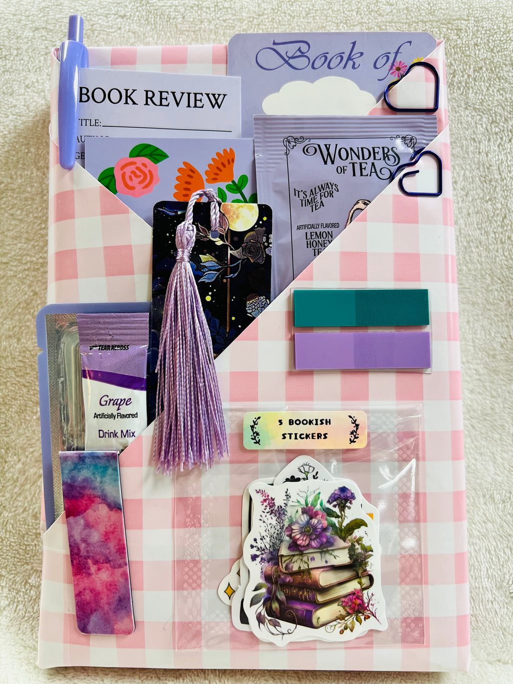 YA Dark Academia/Mystery - Sprayed Edges Blind Date with a Book 274